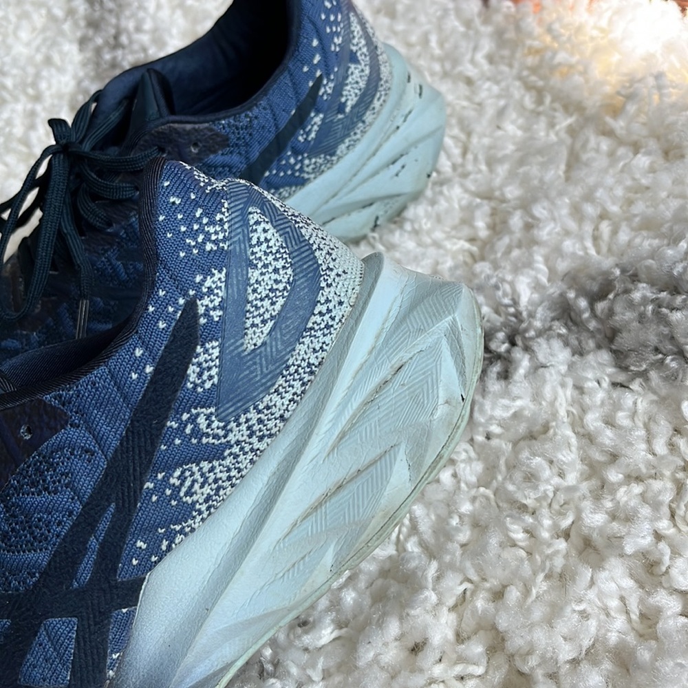 ASICS sneakers - Picture 2 of 6